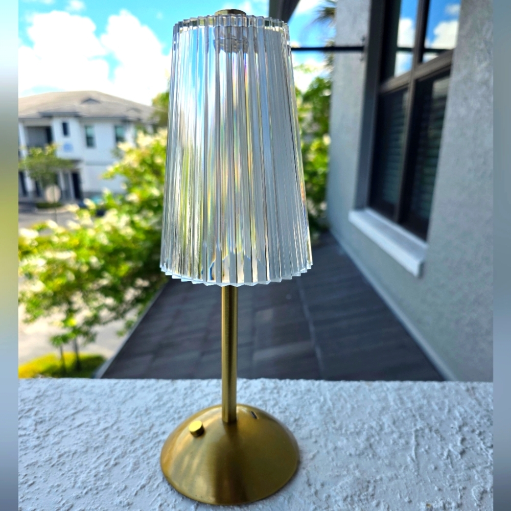 Elegant Gold and Clear Touch LED Glass Table Lamp